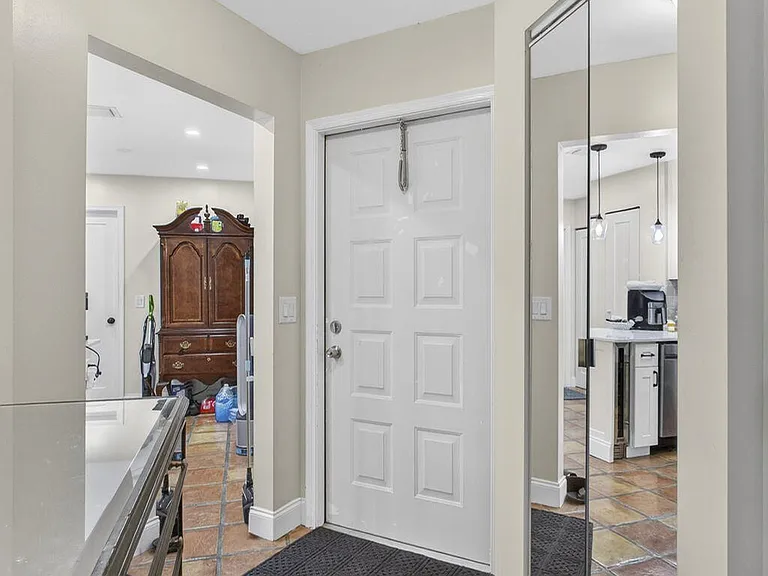 500 Crosswinds Dr #C1 — Photo 6