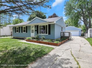 3200 Shetland Rd, Lansing, MI 48911