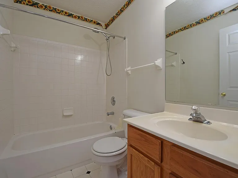 7867 Winding Creek Ct — Photo 18