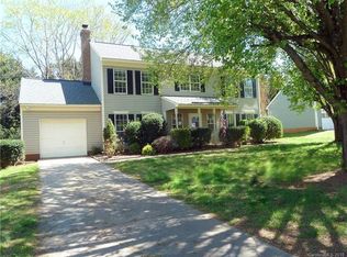 12608 Cedar Fall Dr, Huntersville, NC 28078