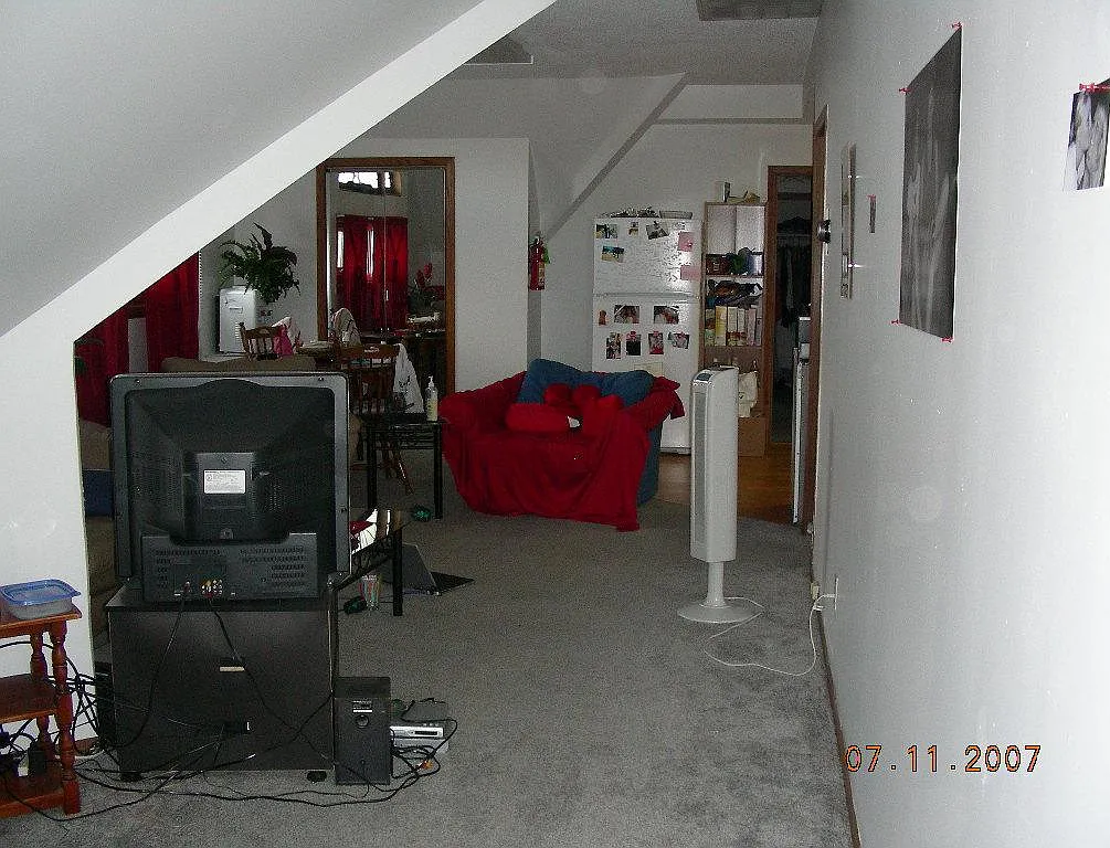 2 bed, 1250 sqft, $875 — Photo 4