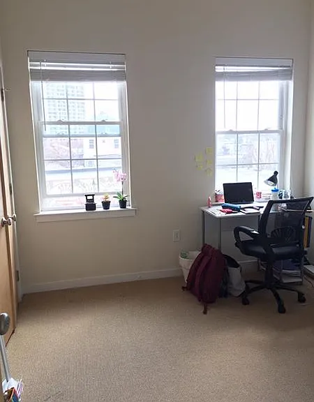 326 N Sloan St #2 — Photo 10