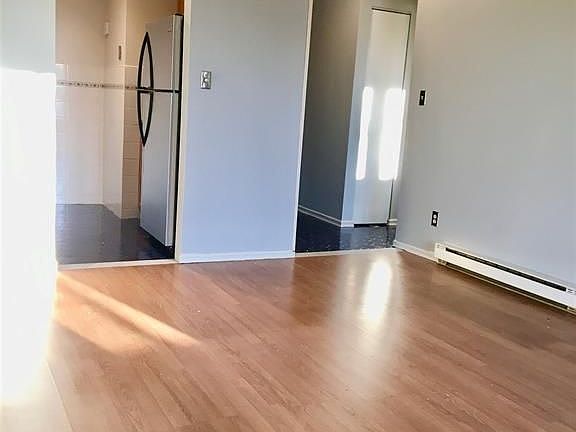 4th image of 6604 Thornberry Cres