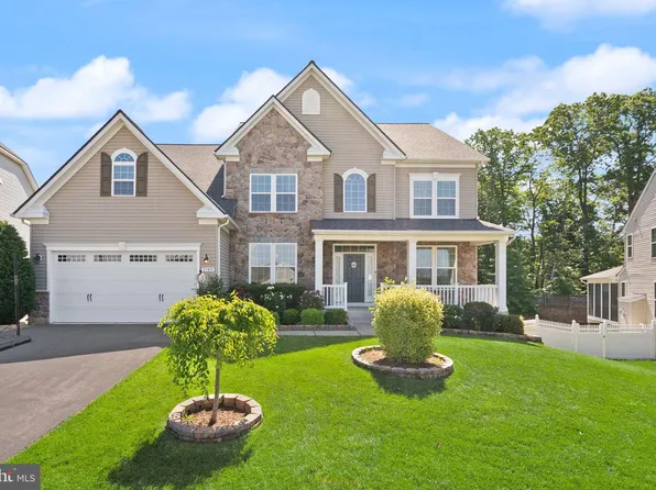 3183 Fledgling Cir, Woodbridge, VA 22193