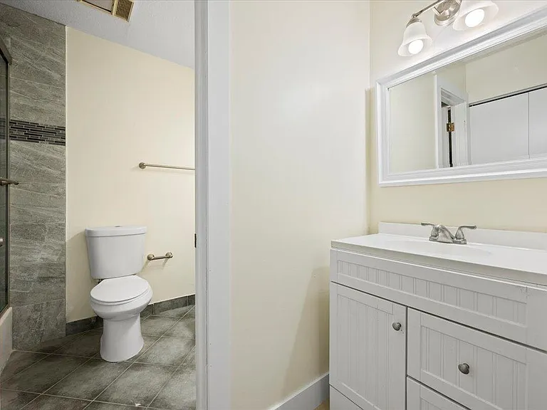 3666 Pinehurst Dr #C — Photo 17