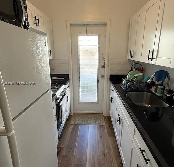 655 Meridian Ave #8 — Photo 4
