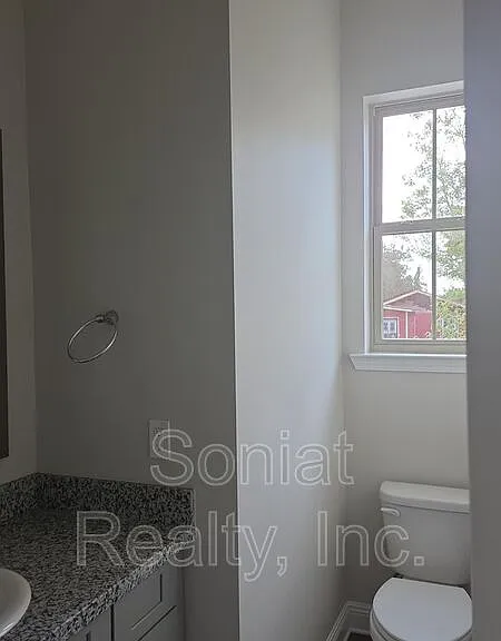 5317 N Galvez St — Photo 6