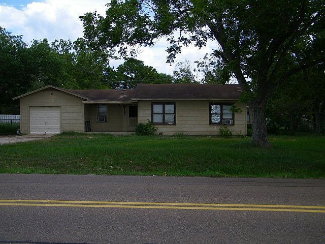 1st image of 1404 Mallette Dr