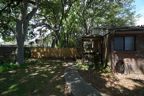 1563 Hancock Ln Photo 1
