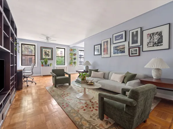 81 Ocean Parkway image 1 of 12