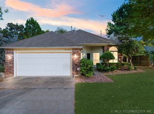 8709 S 92nd East Pl, Tulsa, OK 74133