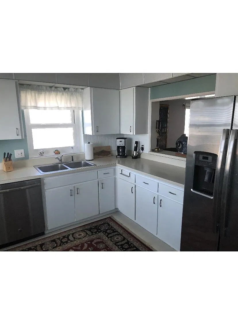 7300 Sun Island Dr S — Photo 4