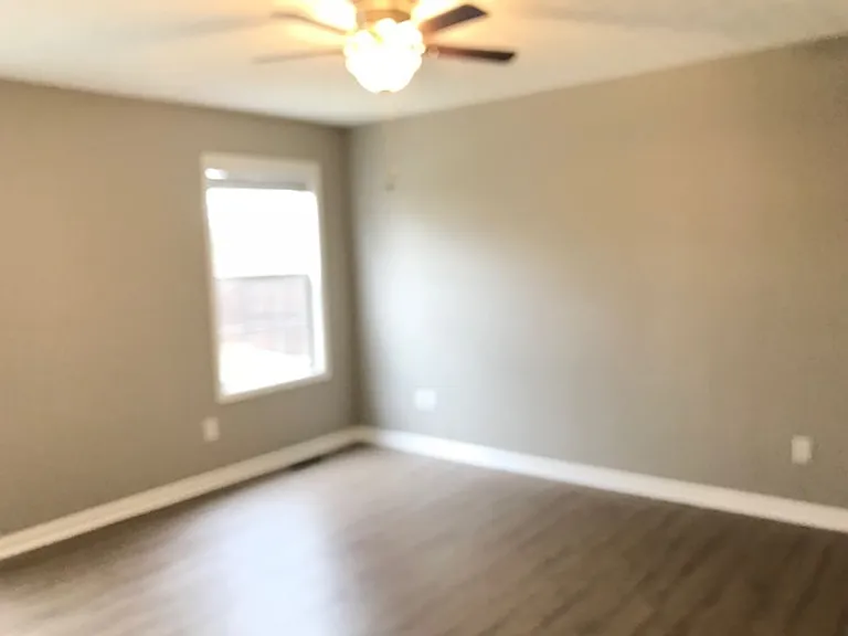 717 Springfield Blvd — Photo 7