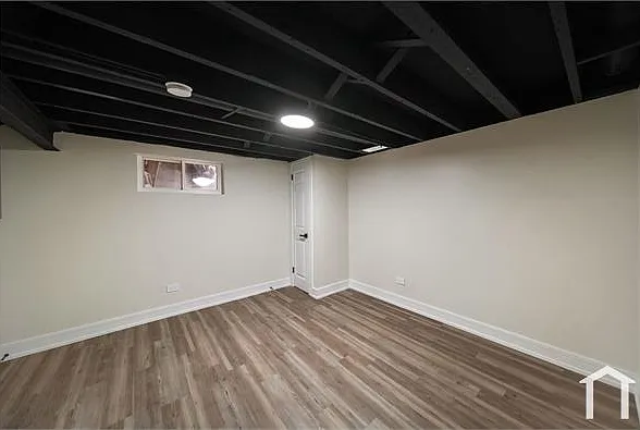 12423 S Perry Ave — Photo 15