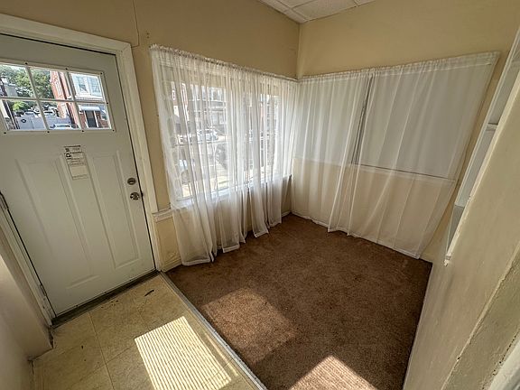 2nd image of 7045 Torresdale Ave Floor 1