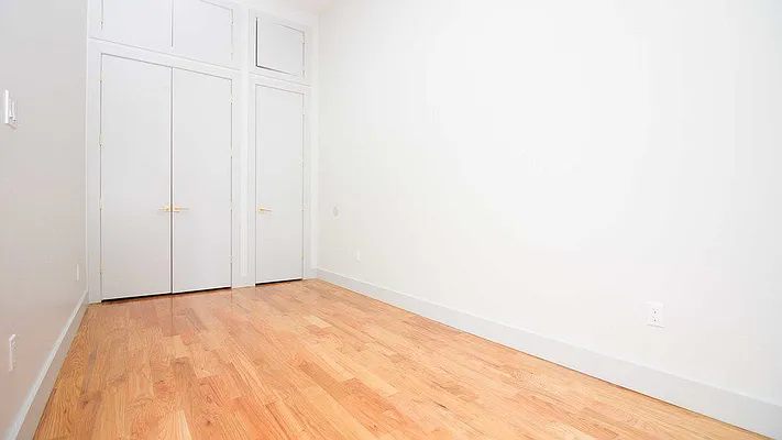 Rented by Nooklyn NYC LLC | media 21