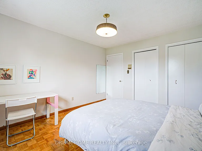 98 Weldrick Rd W — Photo 18