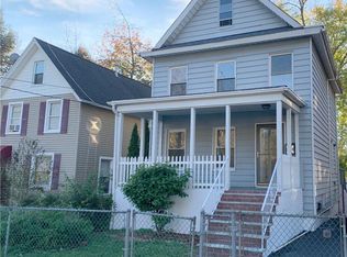 14 Field St, Peekskill, NY 10566