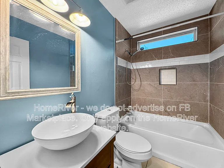 2817 Old Carriage Ln — Photo 13
