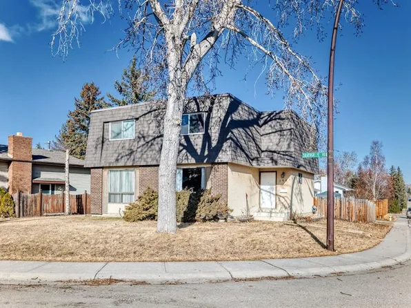 144 W Silvergrove Rd NW, Calgary, AB T3B 4K1