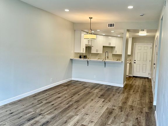 Spacious Open Floor Plan with lots of natural light and recessed lighting