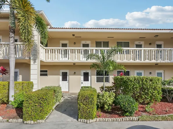 2131 NE 42nd Court #106e, Lighthouse Point, FL 33064