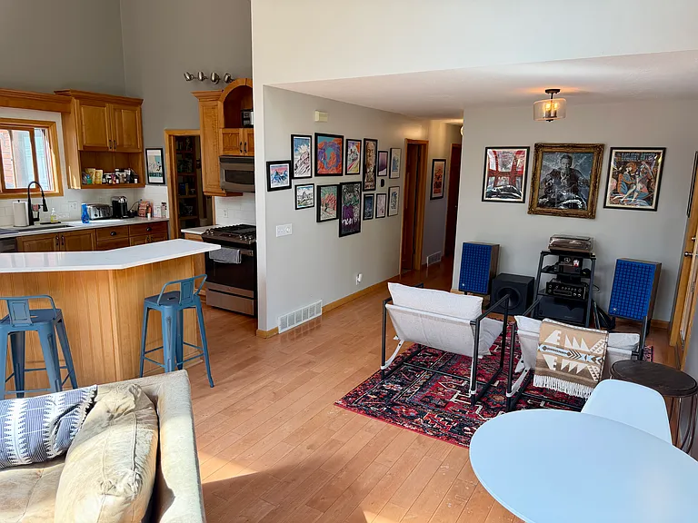 235 Paradise Rd — Photo 7