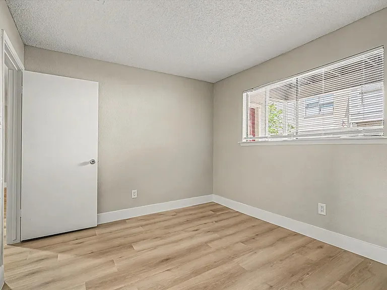 9552 Windswept Ln #9552 — Photo 17