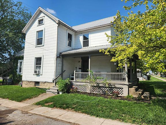 2nd image of 50 E Main St #2B-1BA-550SQFT