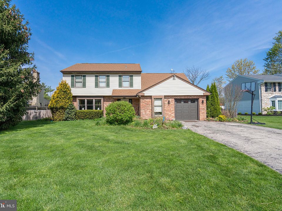 883 Village Cir, Blue Bell, PA 19422 Zillow
