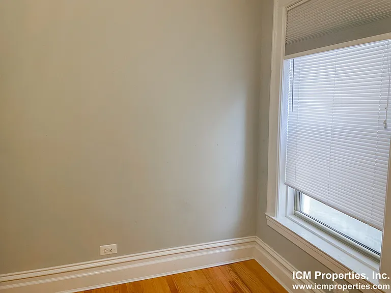 851 W Wellington Ave #1 — Photo 10