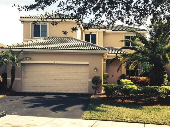 1113 Tupelo Way, Fort Lauderdale, FL 33327