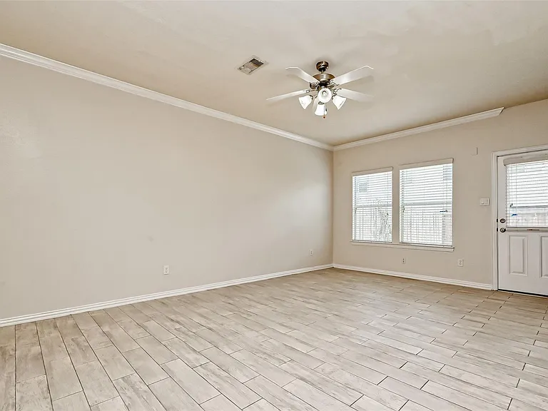 5015 Dartmoor Ridge Trl — Photo 13