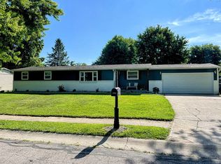 2900 S Walnut St, Yorktown, IN 47396