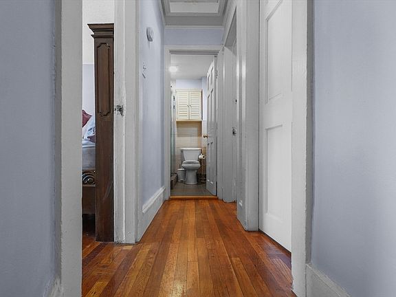 5th image of 81 5th Ave