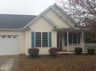 428 Mary Ann St, Easley, SC 29640