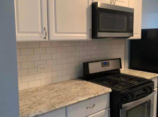 6725 S Chappel Ave APT 3, Chicago, IL 60649