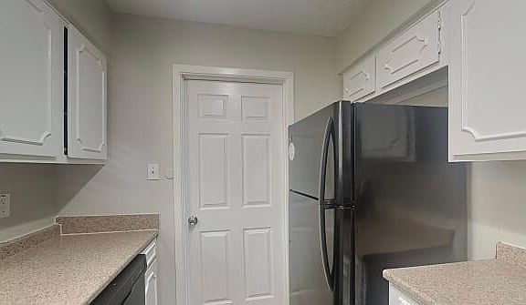 5th image of 1220 Aldenwood Dr