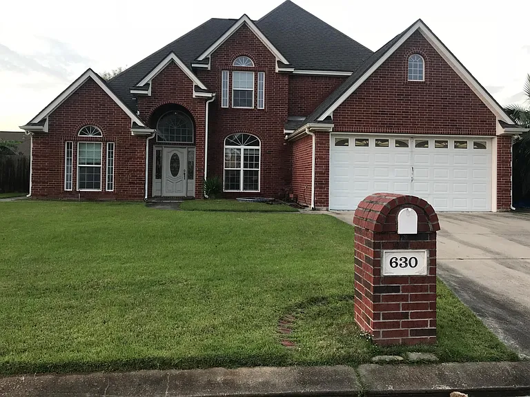 630 Winchester Dr — Photo 17