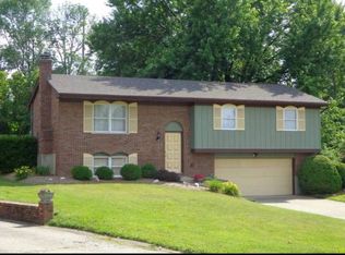 8435 Village Dr, Florence, KY 41042