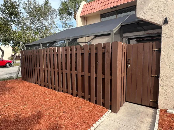6372 Seven Springs Boulevard #A, Greenacres, FL 33463