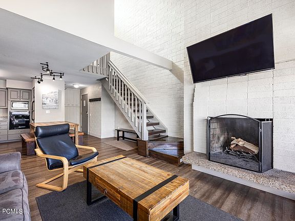 5th image of 1509 Park Ave #417