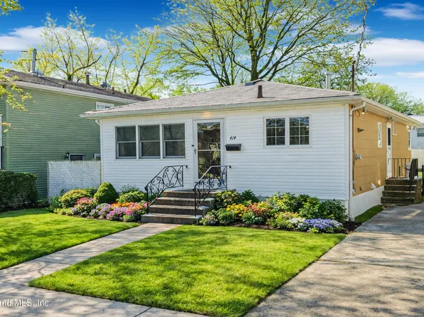 414 Lyndale Ave, Staten Island, NY 10312