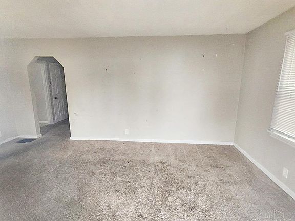 3rd image of 3736 Kanauga Ct