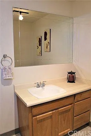2 bed, 912 sqft, $1,950 — Photo 3