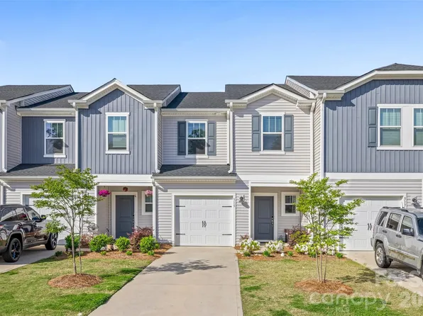 515 Tayberry Ln, Fort Mill, SC 29715