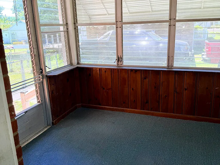 16 Eastlake Dr — Photo 16