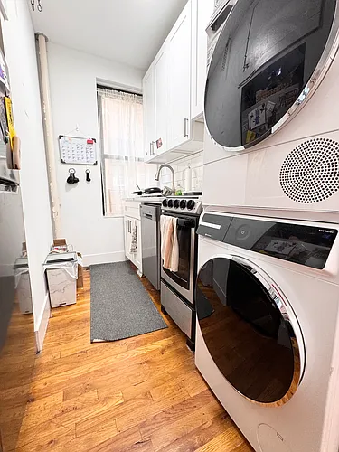 348 E 66th St #2G Photo 1 348 E 66th St #2G Photo 1