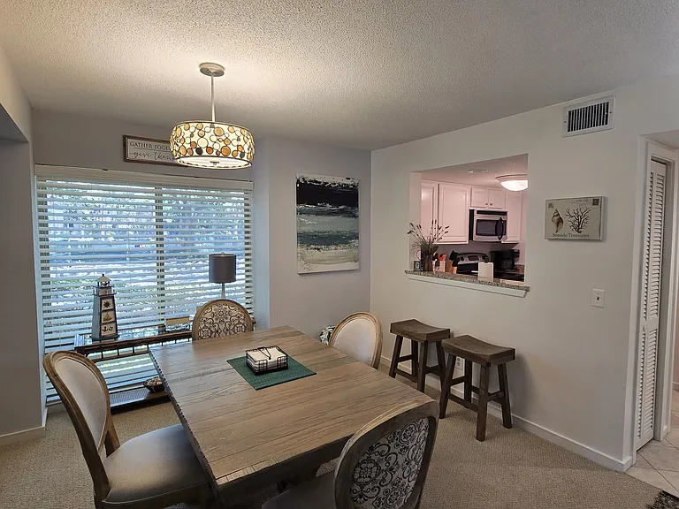 1 Tanglewood Dr #501 — Photo 33