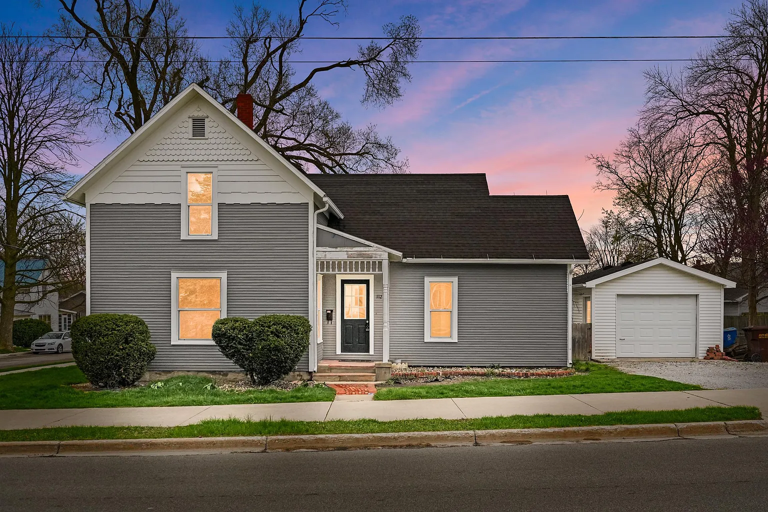 112 N Williams St photo 1